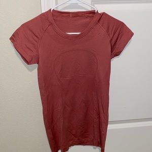 Lululemon pink workout top